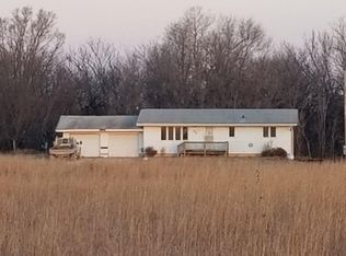 2595 Deer Rd, Abilene, KS 67410