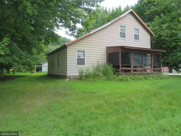 N2975 985th St, Hager City, WI 54014