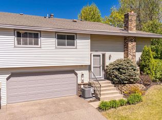 4447 Woodgate Ct, Eagan, MN 55122