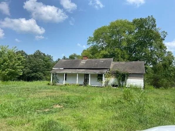 275 Angotti Rd, Crump, TN 38327