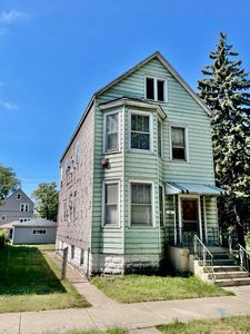 8520 S Muskegon Ave, Chicago, IL, 60617