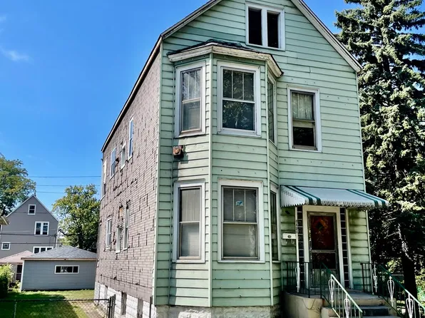 8520 S Muskegon Ave, Chicago, IL 60617