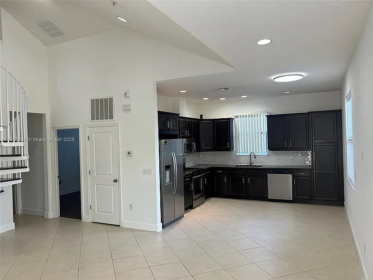 3390 NW 126th Ter #3390 — Photo 10