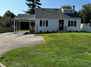 4 Buttonwood Ave, Malvern, PA 19355