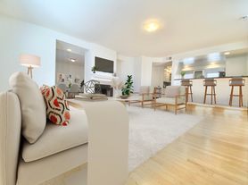 637 30th St, Hermosa Beach, CA