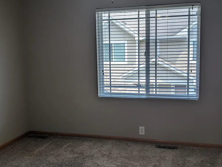 1139 NE 7th Ln — Photo 19