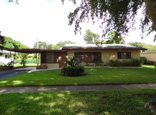 5631 Madison St, Hollywood, FL 33023