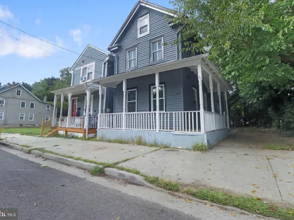 120 Thompson St, Salem, NJ 08079