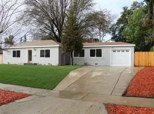 8831 Nestle Ave, Northridge, CA 91325