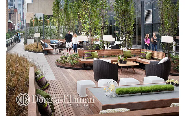 Rented by Douglas Elliman | media 28