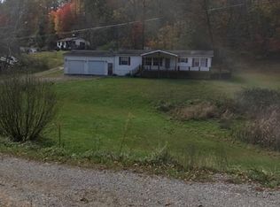 1726 Carcassonne Rd, Blackey, KY 41804