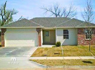 640 S Mahn Ave, Springfield, MO 65802