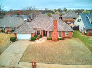 2505 Jeannes Trl, Edmond, OK 73012