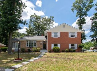 9002 Saint Andrews Pl, College Park, MD 20740