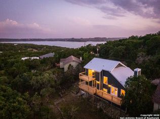 496 Highland Hts, Canyon Lake, TX 78133