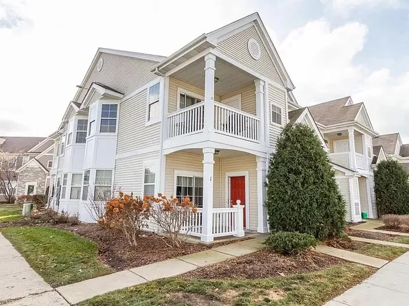 2305 Aurora Dr Unit 1, Hampshire, IL 60140