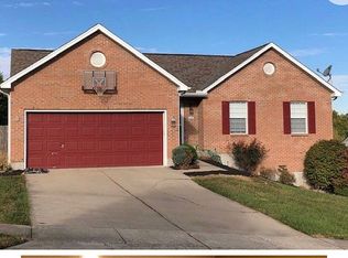 2712 Benjamin Ln, Hebron, KY 41048