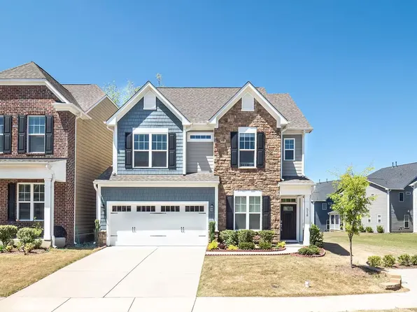 518 Rowanwood Way, Apex, NC 27502