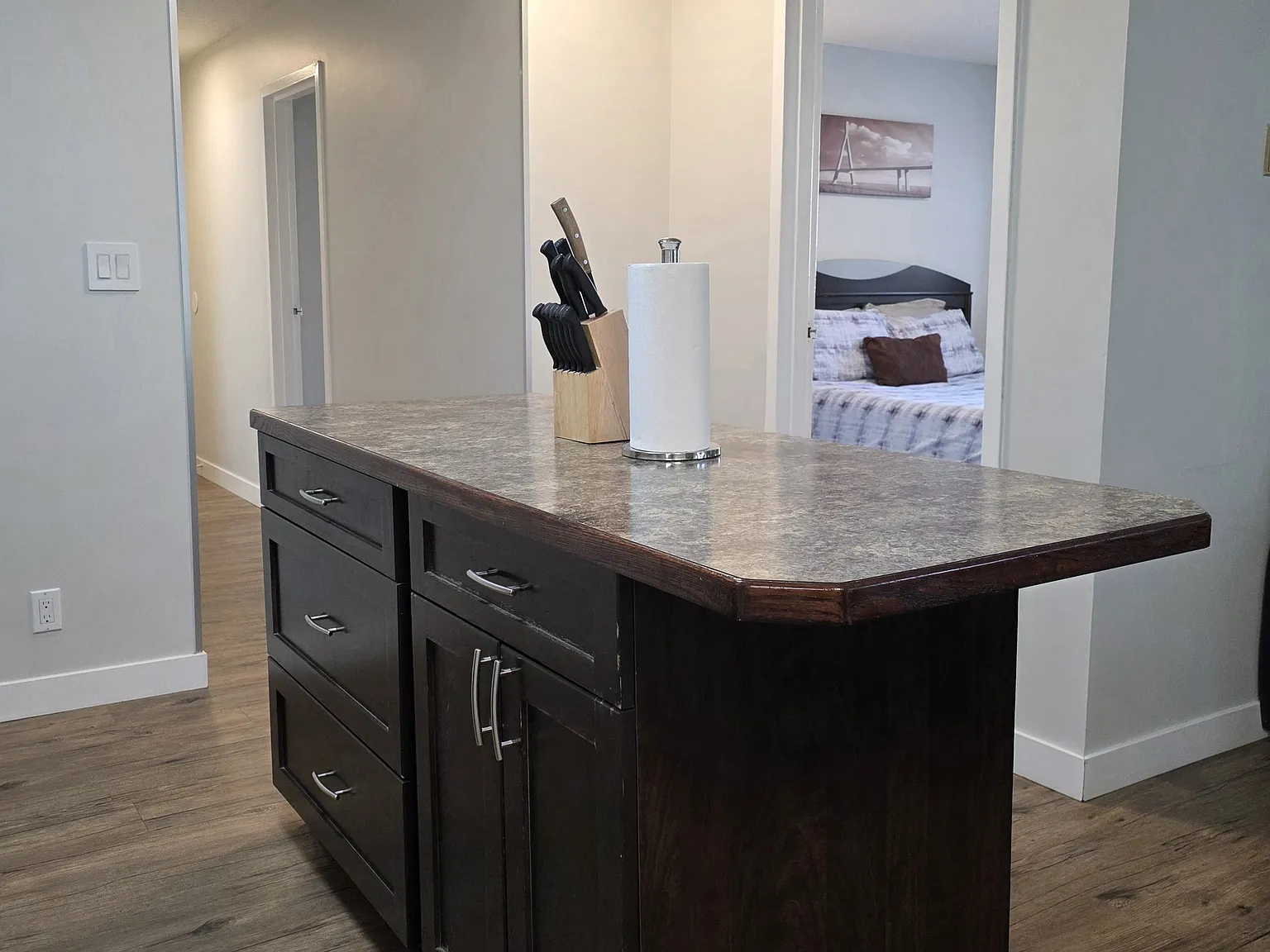 2 bed, 740 sqft, $2,095 — Photo 4