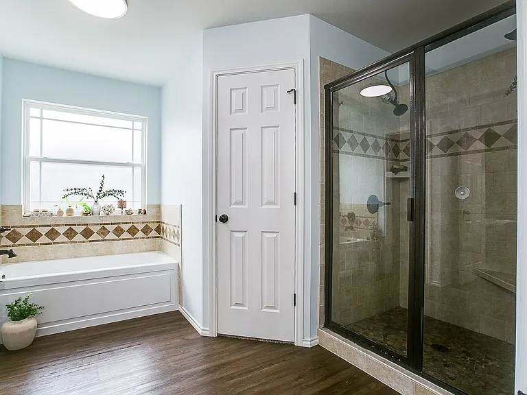 5022 Red Oak Ln — Photo 25
