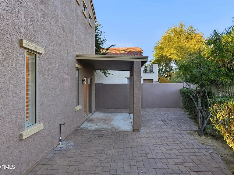 7527 S 13th Pl — Photo 24