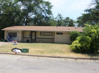 3949 Janrue Ct, Haltom City, TX 76117