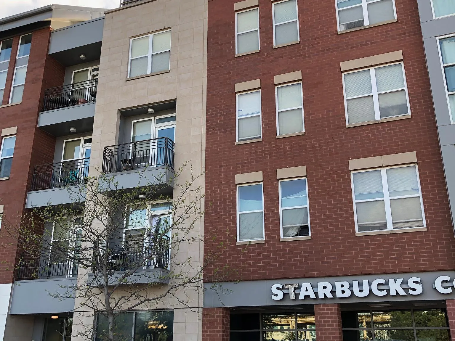 2 bed, 780 sqft, $1,750 — Photo 1