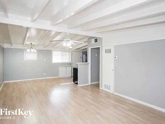 2nd image of 213 Hillcrest Dr