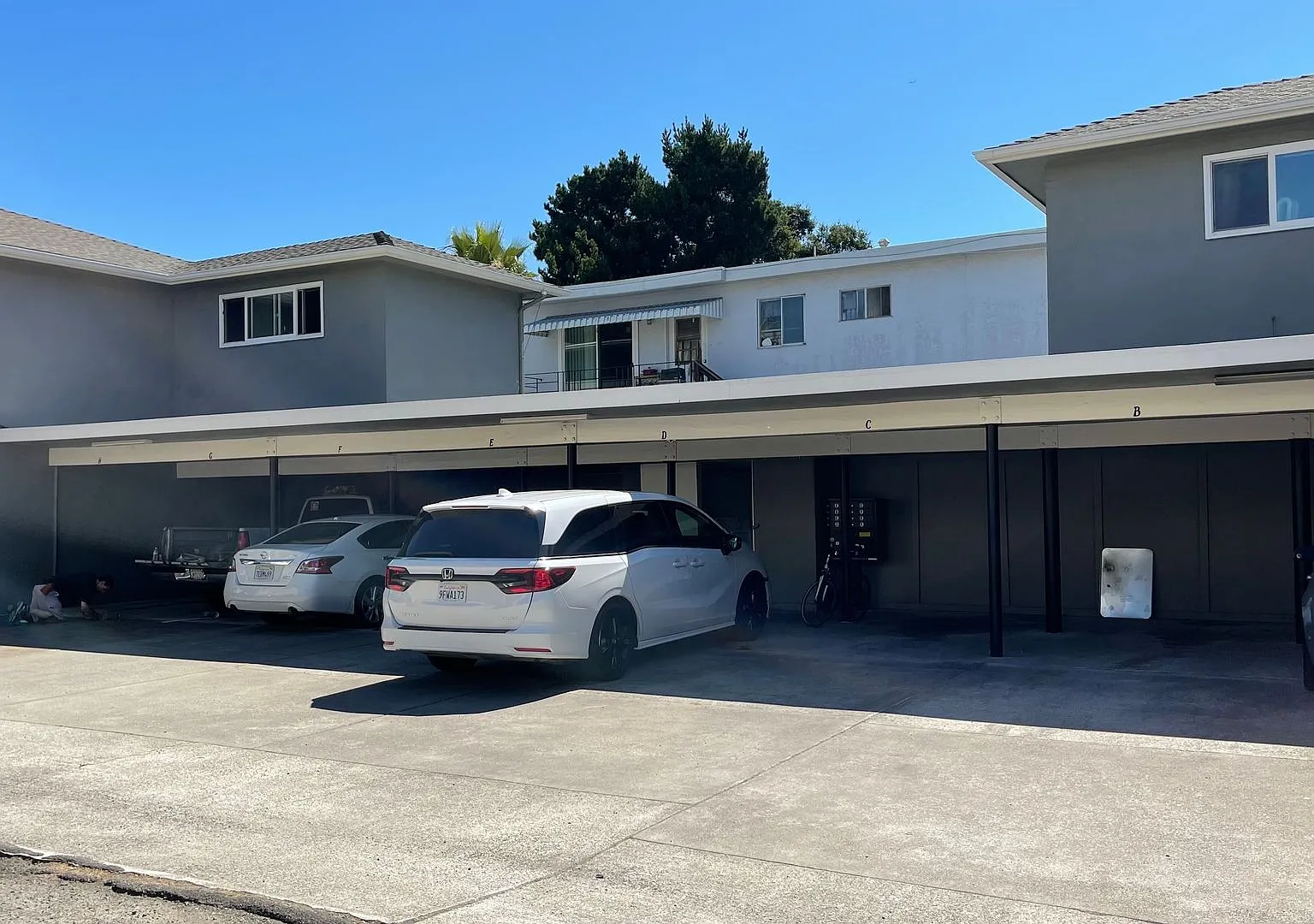 2053 Central Ave (LO) — Photo 3