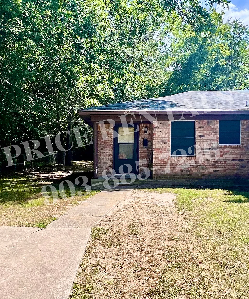 2 bed, 1030 sqft, $1,100 — Photo 3