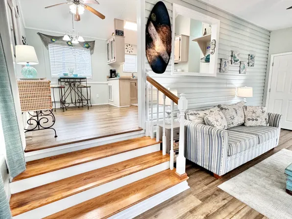 1219 Thomas Dr #82, Panama City Beach, FL 32408