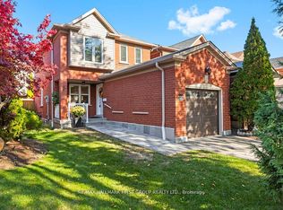 122 Thicket Cres, Pickering, ON L1V6S6