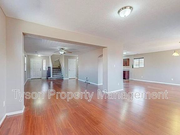 3rd image of 10224 Chianti Ave SW