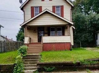 1080 Shannon Ave, Barberton, OH