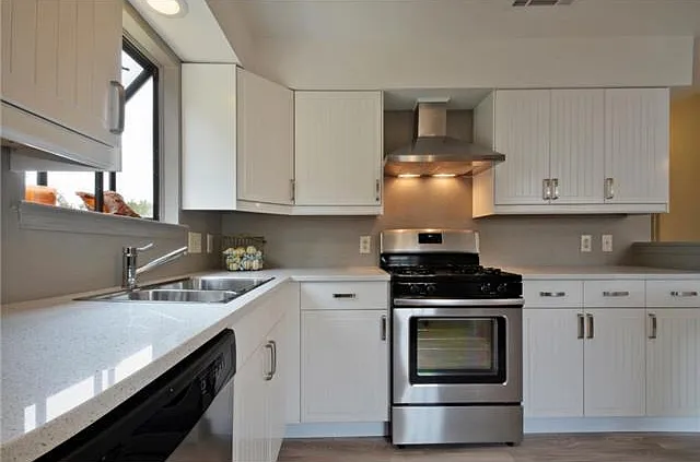 12921 Covington Trl — Photo 14