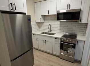 617 E Hudson Ave APT 8, Royal Oak, MI 48067