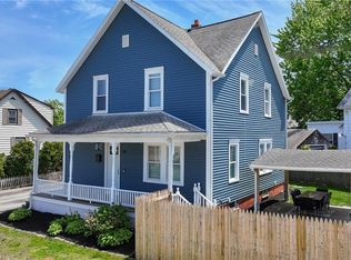 34 Shore Rd, Riverside, RI 02915