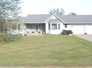 2305 Autumn Ln, Marion, IL 62959