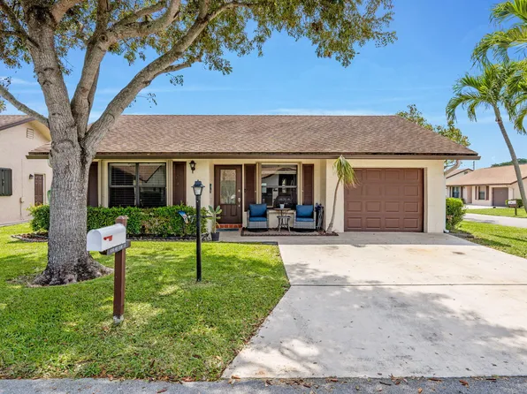 6266 Red Cedar Circle, Greenacres, FL 33463
