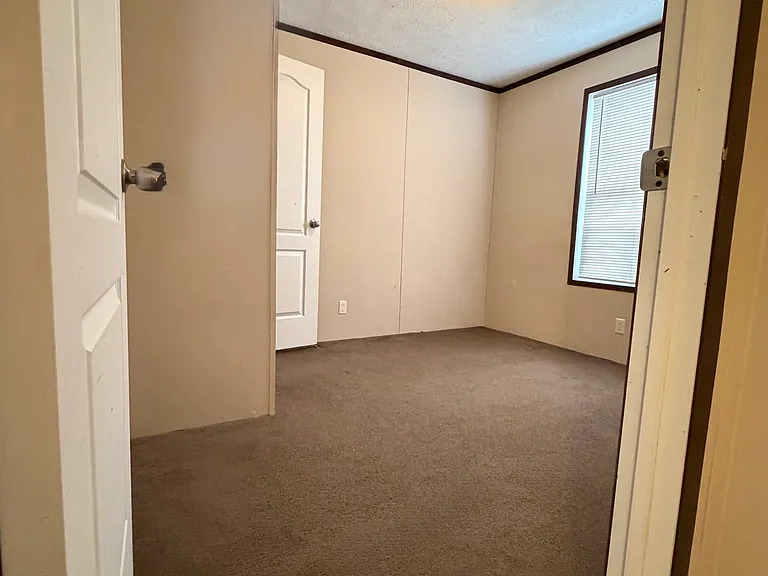 Arbor Woods — Photo 17