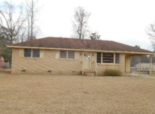 1054 Robin Hood Ave, Sumter, SC 29153