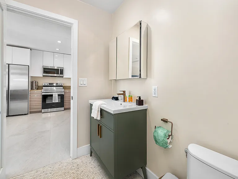 1211 Seal Way #B — Photo 20