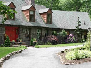 47 Rockburn Pass, West Milford, NJ 07480