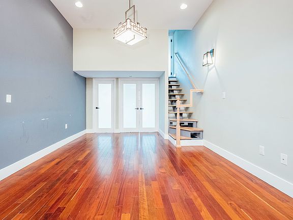 4th image of 1434 De Kalb Ave #3B