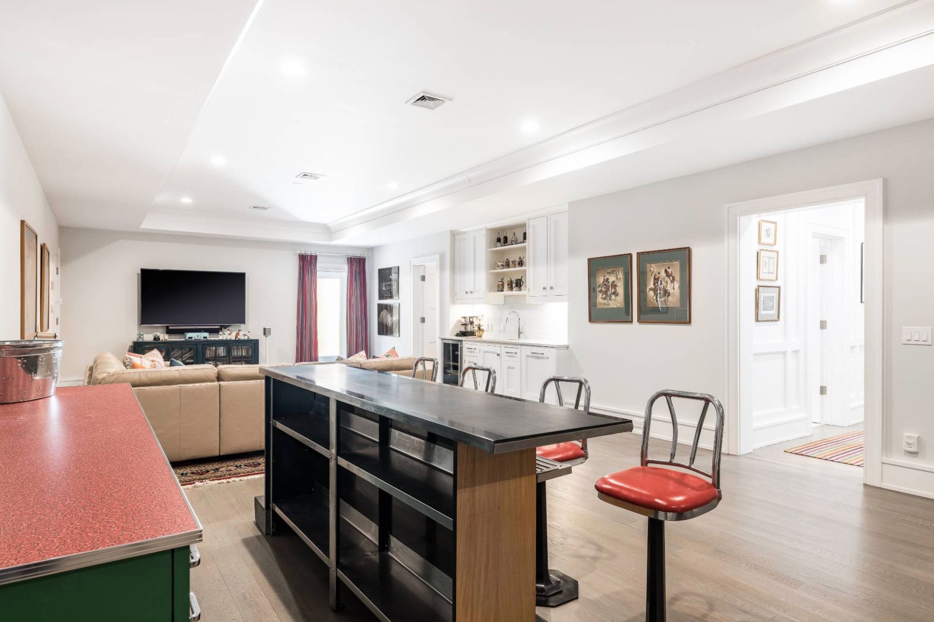 135 Hildreth Ln in Bridgehampton Out East