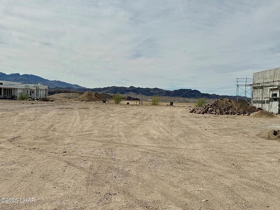 1st image of 2553 Flat Irons Ln