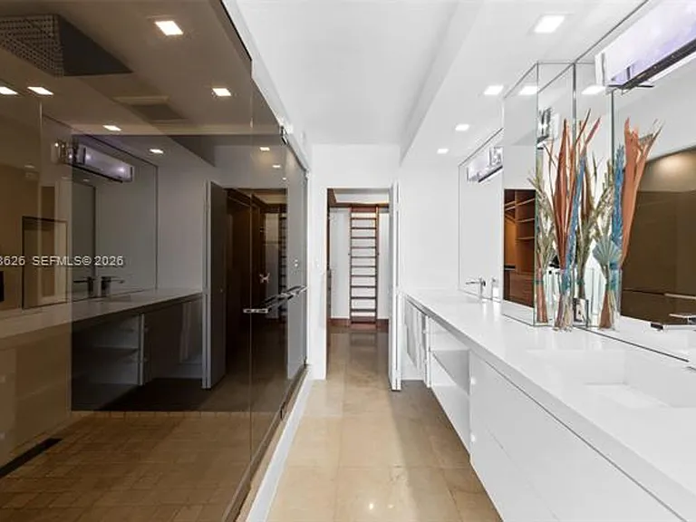 1420 Brickell Bay Dr #CU-1001A — Photo 29
