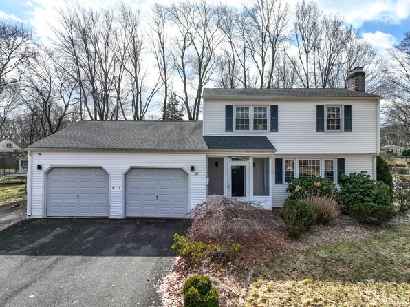37 Magnolia Drive, East Hartford, CT 06118