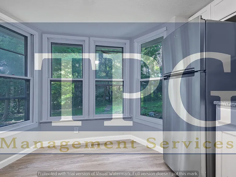 2121 N River Blvd — Photo 8