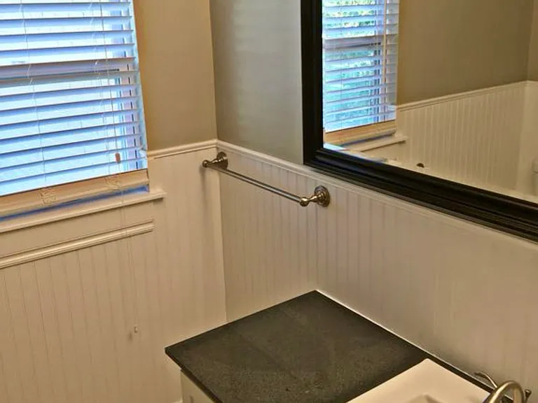 1223 Westlawn Dr — Photo 23